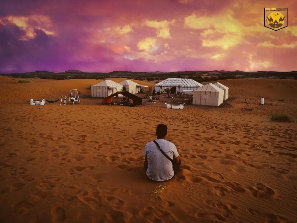 Отель Camel Trips Luxury Camp Мерзуга Экстерьер фото