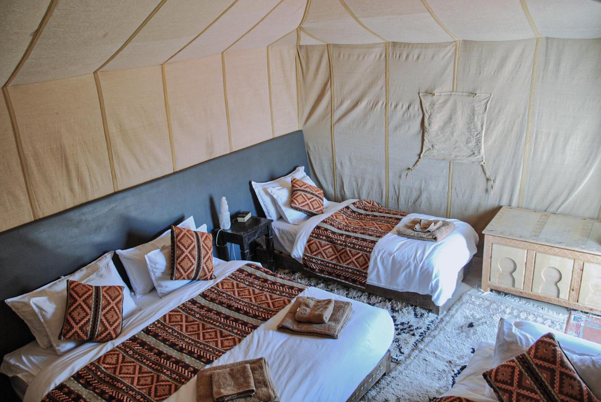 Отель Camel Trips Luxury Camp Мерзуга Экстерьер фото
