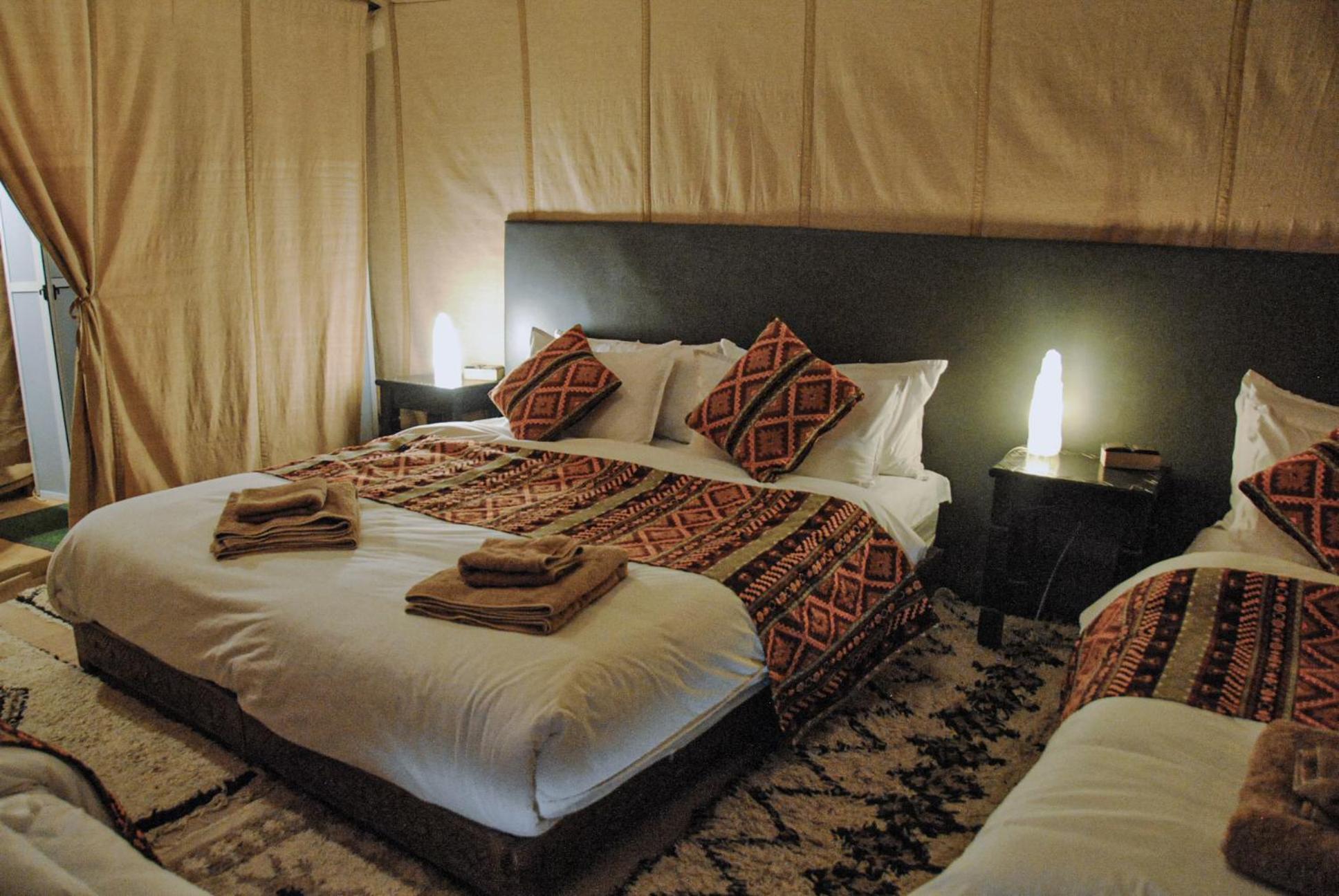 Отель Camel Trips Luxury Camp Мерзуга Экстерьер фото