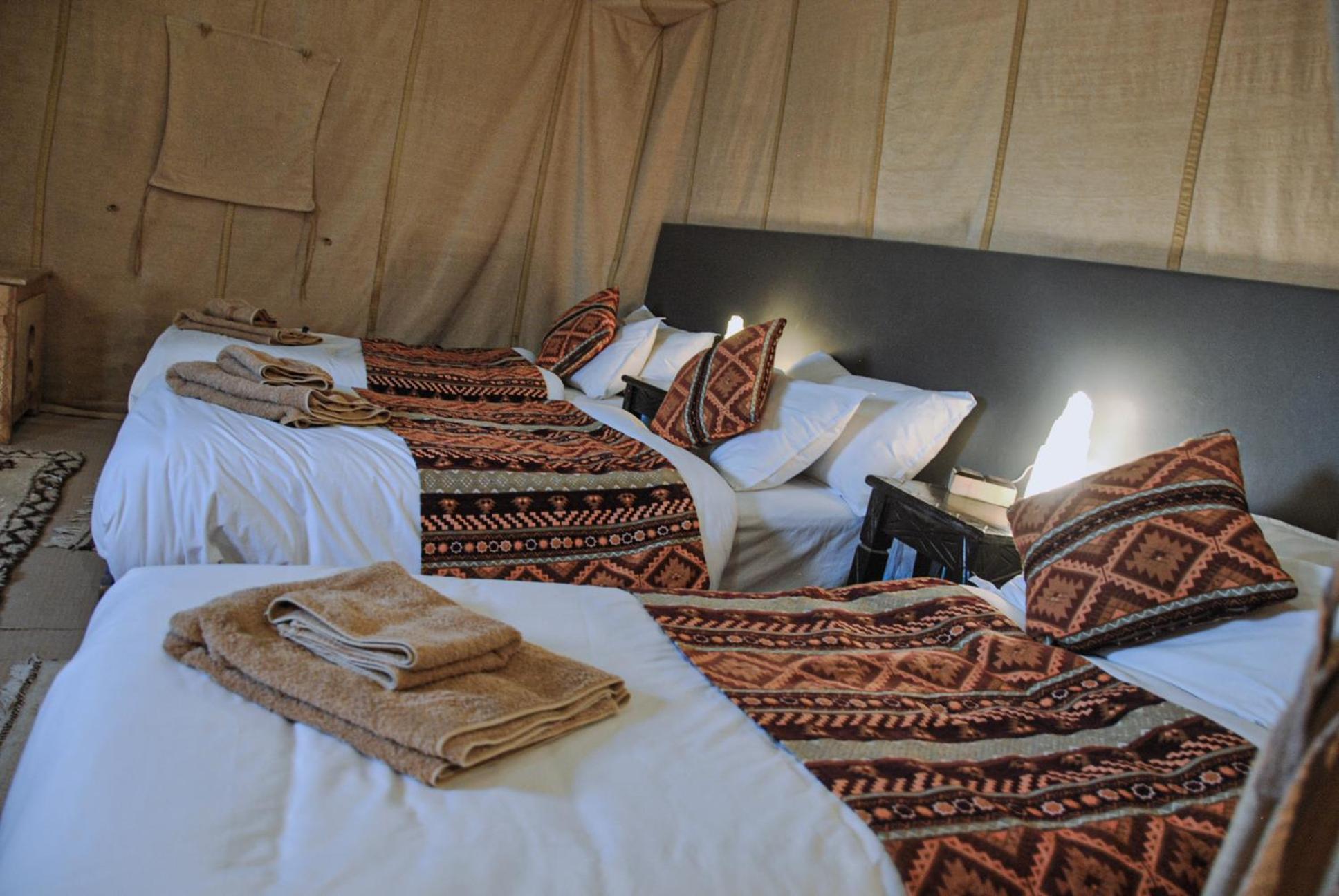 Отель Camel Trips Luxury Camp Мерзуга Экстерьер фото