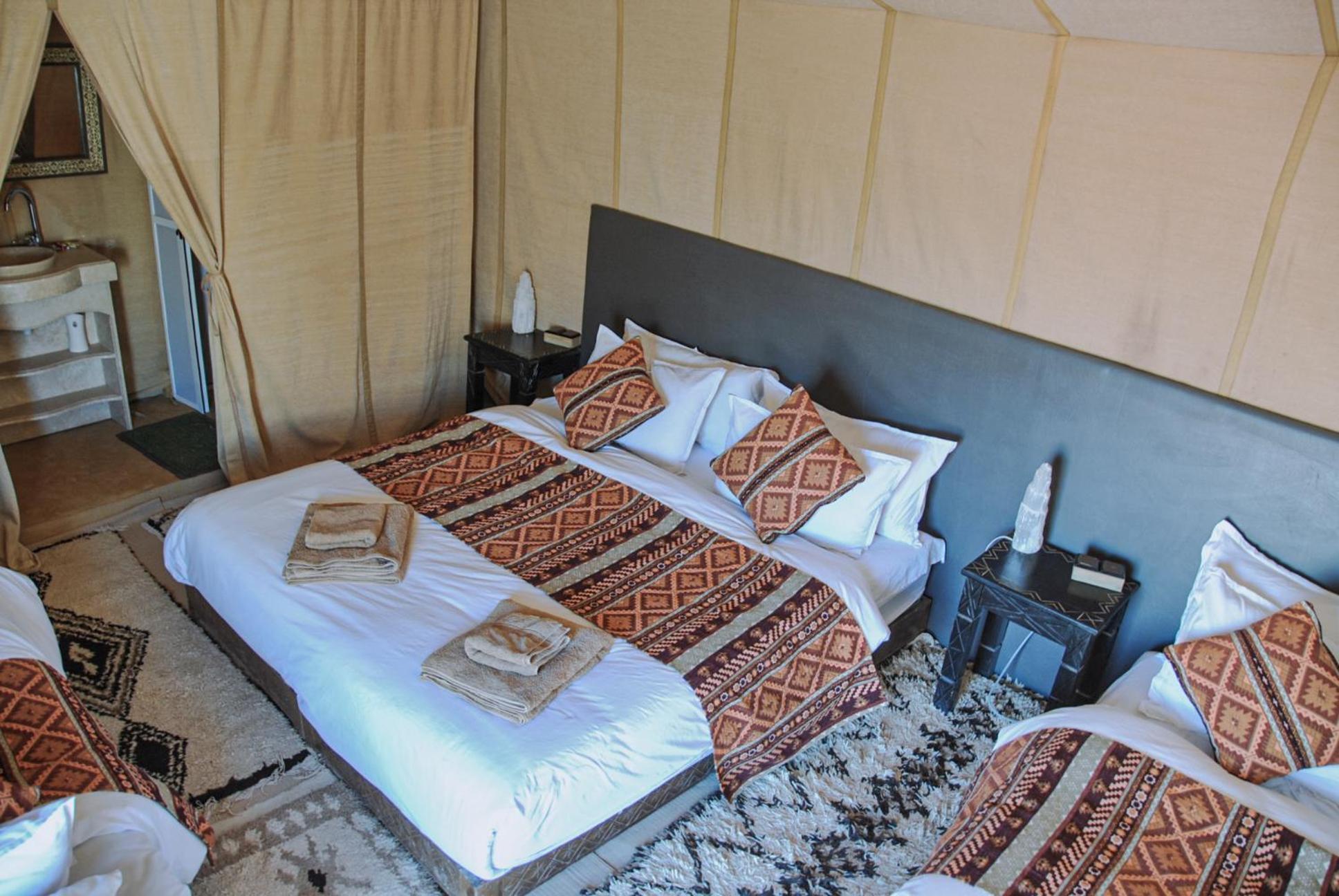 Отель Camel Trips Luxury Camp Мерзуга Экстерьер фото