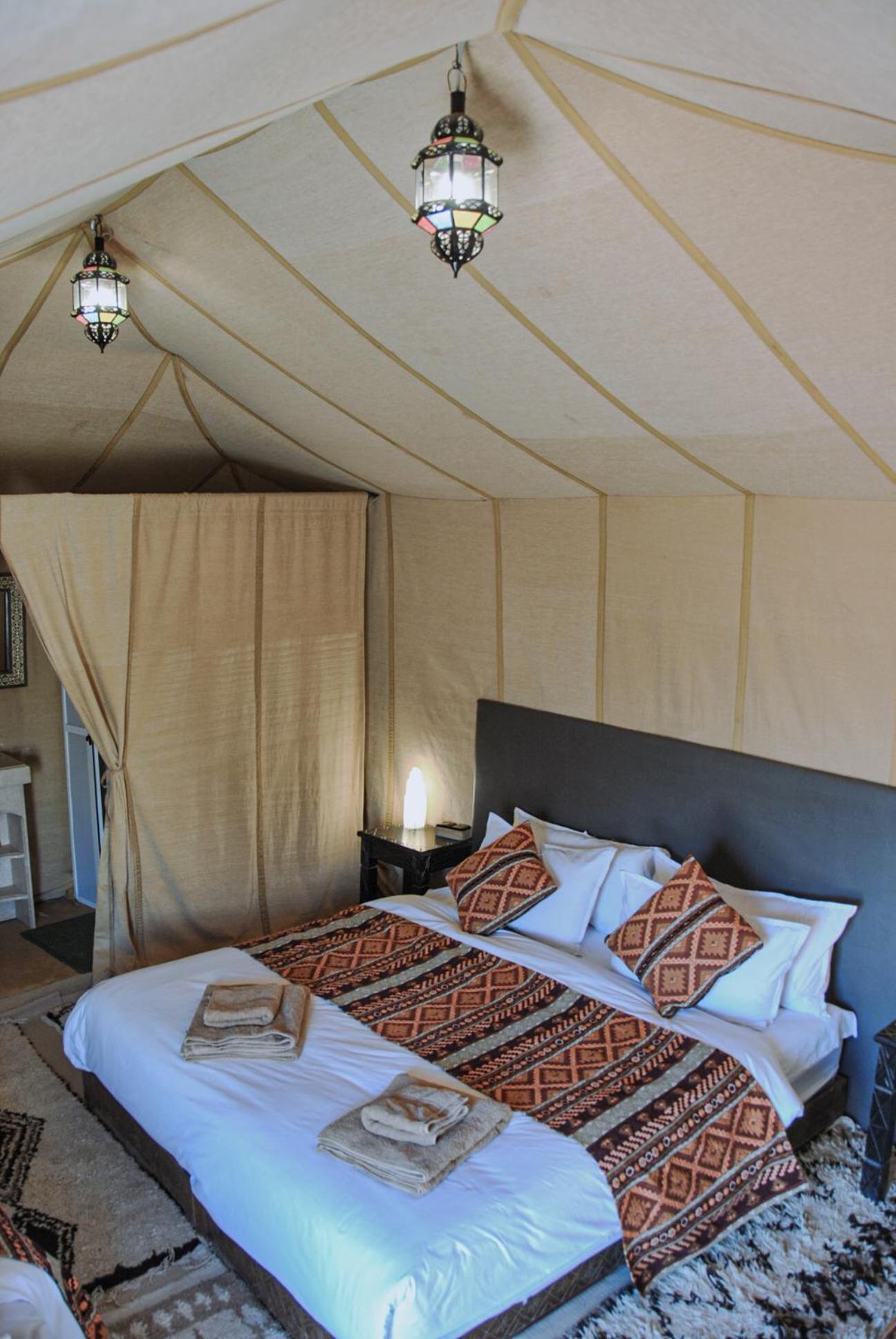 Отель Camel Trips Luxury Camp Мерзуга Экстерьер фото